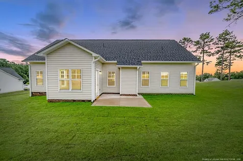 46 Poplar Drive Spring Lake NC 28390
