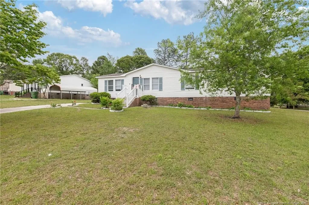 109 Londontown Drive Spring Lake NC 28390