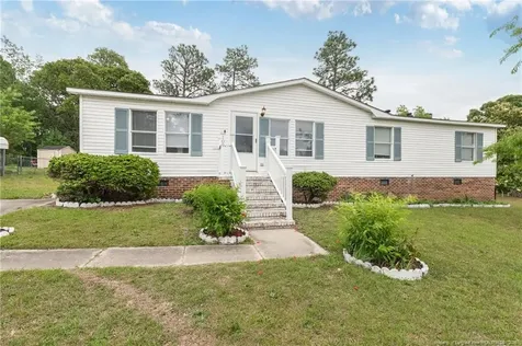 109 Londontown Drive Spring Lake NC 28390