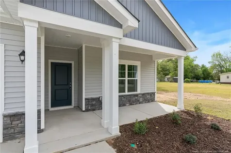 4052 Lofton Street Wade NC 28395