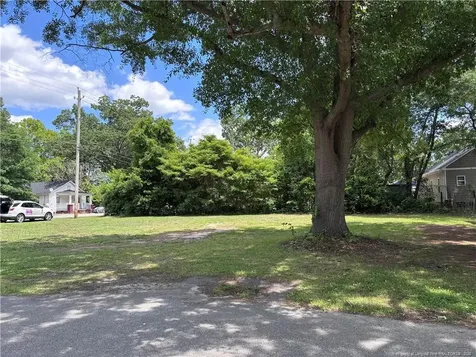 162 Coleman Street Lumberton NC 28358