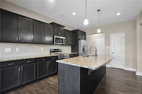 3221 Hunting Lodge Road Fayetteville NC 28306
