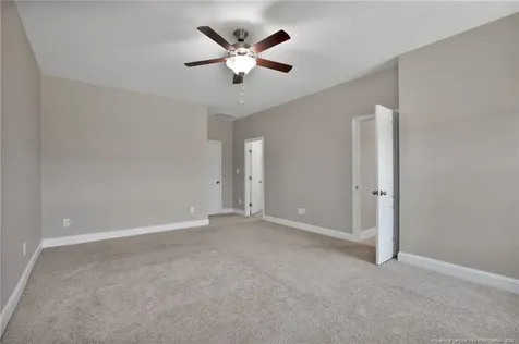 3221 Hunting Lodge Road Fayetteville NC 28306