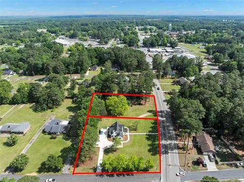 608 N East Street Roseboro NC 28382