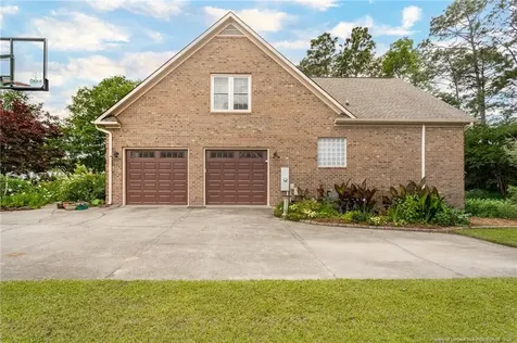 2908 Lindbridge Drive Fayetteville NC 28306