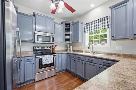 6590 Colepark Drive Hope Mills NC 28348