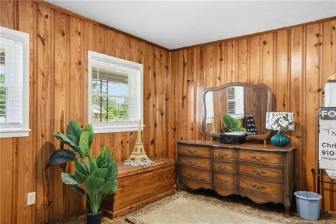 409 N 4th Street Saint Pauls NC 28384