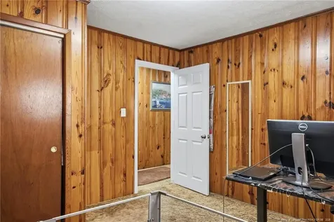 409 N 4th Street Saint Pauls NC 28384