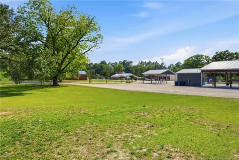 409 N 4th Street Saint Pauls NC 28384