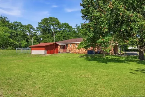 409 N 4th Street Saint Pauls NC 28384