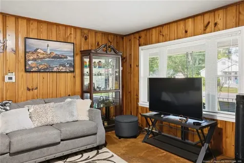 409 N 4th Street Saint Pauls NC 28384
