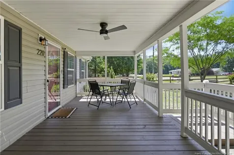 220 Fondern Drive Hope Mills NC 28348