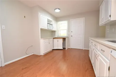 806 Kingswood Drive Cary NC 27513