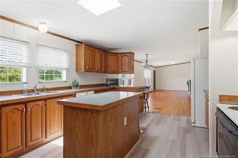 10400 Ruth Vinson Road Autryville NC 28318