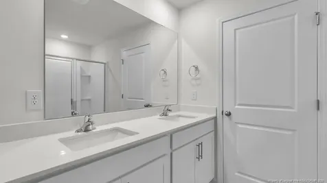 718 Lazy Elm Lane Aberdeen NC 28315