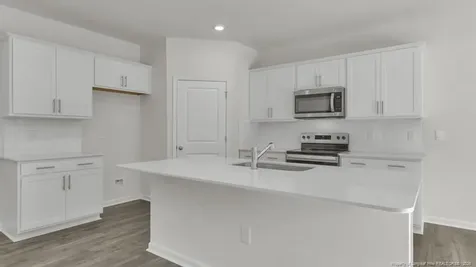 718 Lazy Elm Lane Aberdeen NC 28315