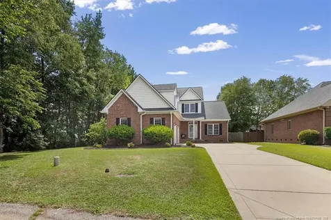 5633 Lady Way Hope Mills NC 28348
