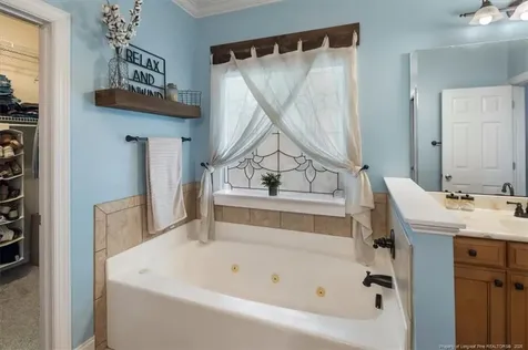 5633 Lady Way Hope Mills NC 28348
