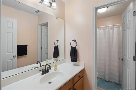 5633 Lady Way Hope Mills NC 28348