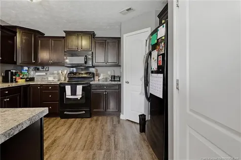 8248 French Horn Lane Fayetteville NC 28314