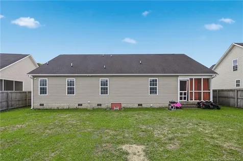 8248 French Horn Lane Fayetteville NC 28314