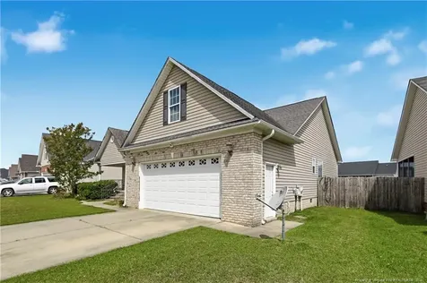 8248 French Horn Lane Fayetteville NC 28314