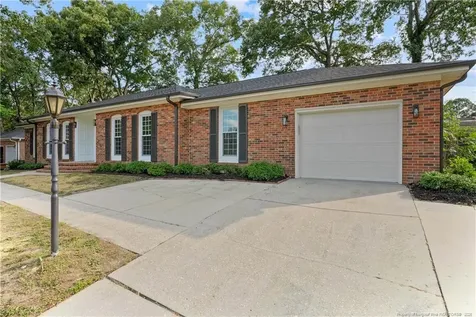 5626 Weatherford Road Fayetteville NC 28303