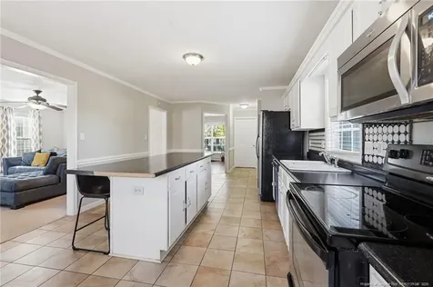 712 Connaly Drive Hope Mills NC 28348