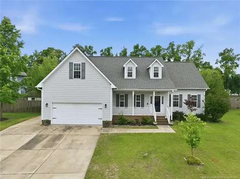 3805 Little John Court Fayetteville NC 28306