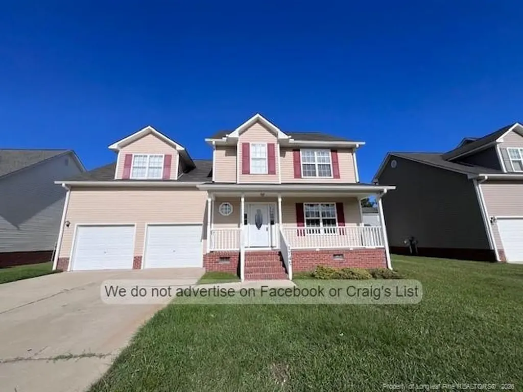 1745 Cherry Point Drive Fayetteville NC 28306