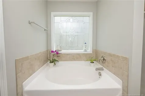 5264 Goshawk Drive Hope Mills NC 28348