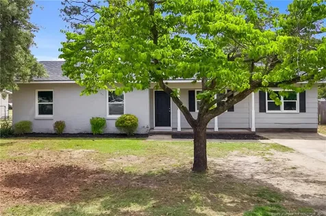 3679 Marcliff Road Hope Mills NC 28348