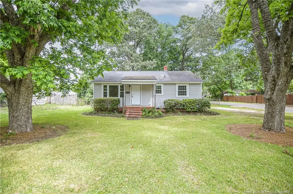 407 Hicks Avenue Fayetteville NC 28304
