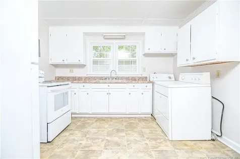 407 Hicks Avenue Fayetteville NC 28304