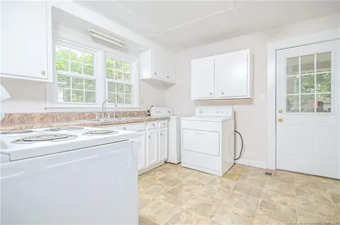 407 Hicks Avenue Fayetteville NC 28304