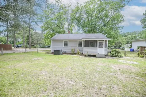 407 Hicks Avenue Fayetteville NC 28304