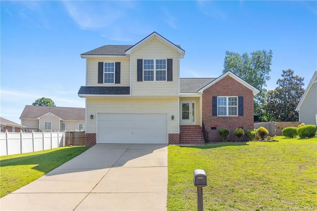 1009 Bugle Call Drive Fayetteville NC 28314