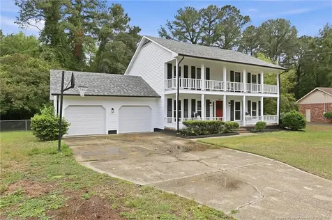 2351 Rolling Hill Road Fayetteville NC 28304