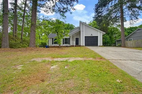 2109 Lakeridge Drive Fayetteville NC 28304