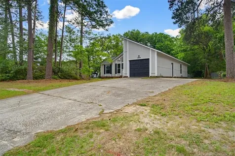 2109 Lakeridge Drive Fayetteville NC 28304