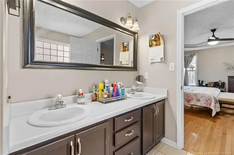 1225 Thistle Gold Drive Hope Mills NC 28348