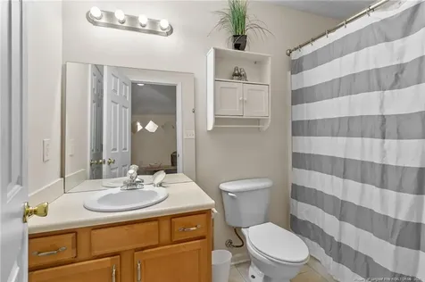 1225 Thistle Gold Drive Hope Mills NC 28348