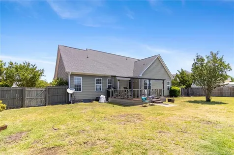 1225 Thistle Gold Drive Hope Mills NC 28348