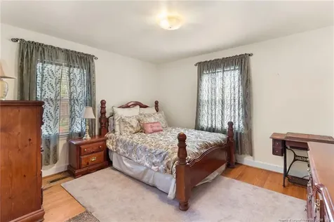 1009 N Magnolia Avenue Dunn NC 28334