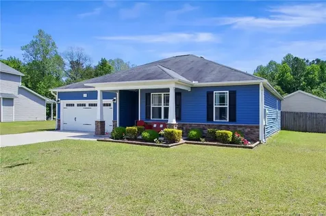 216 Meherrin Loop Raeford NC 28376