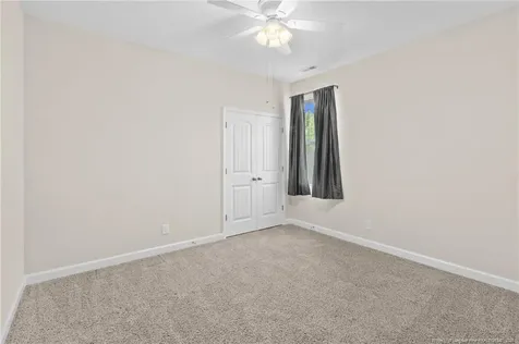 216 Meherrin Loop Raeford NC 28376