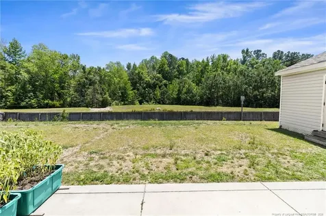 216 Meherrin Loop Raeford NC 28376