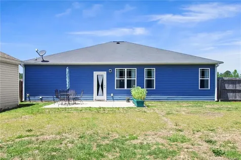 216 Meherrin Loop Raeford NC 28376
