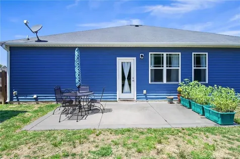 216 Meherrin Loop Raeford NC 28376