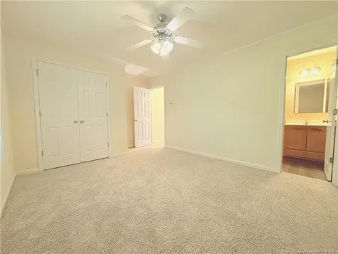 3332 Kenmont Lane Hope Mills NC 28348